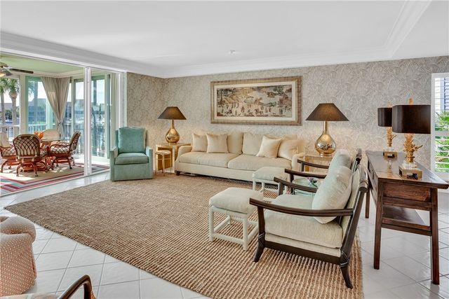 1903 Bay Road 205, Vero Beach, FL 32963