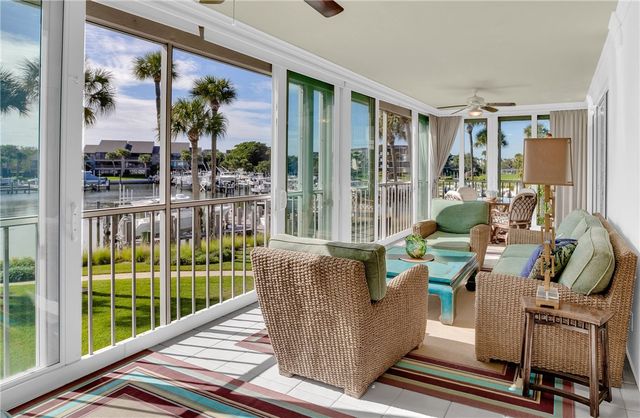 1903 Bay Road 205, Vero Beach, FL 32963
