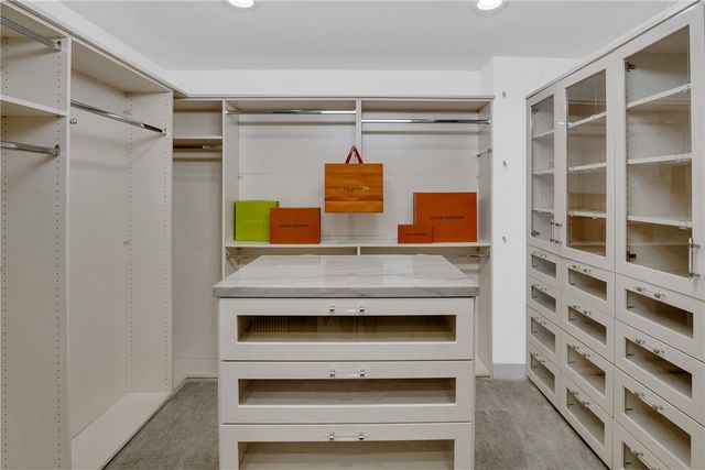 1903 Bay Road 205, Vero Beach, FL 32963