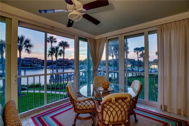 1903 Bay Road 205, Vero Beach, FL 32963