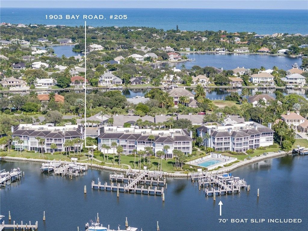 1903 Bay Road 205, Vero Beach, FL 32963