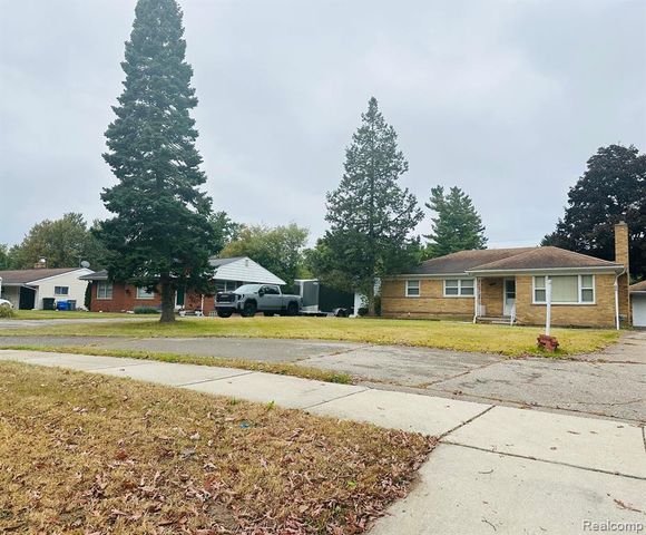 2230 Middlebelt Road, West Bloomfield, MI 48324