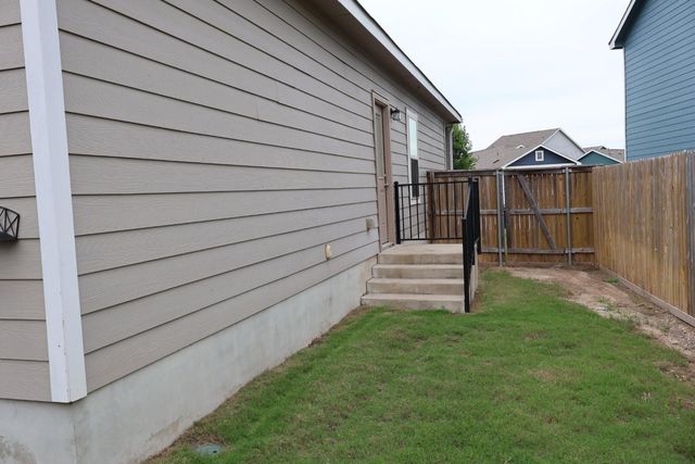 117 Galaxy WAY, Jarrell, TX 76537