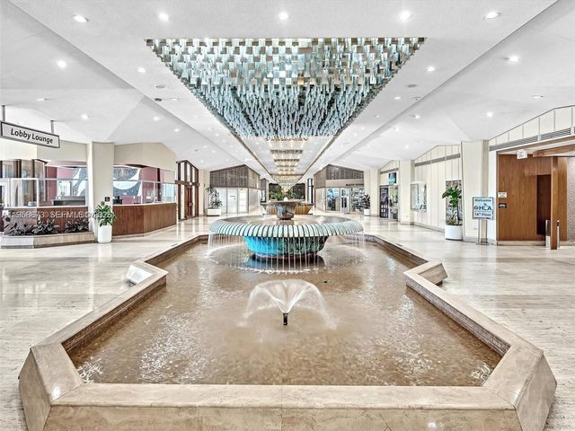 999 Brickell Bay Dr 2002, Miami, FL 33131