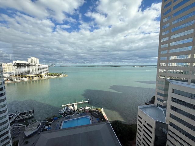 999 Brickell Bay Dr 2002, Miami, FL 33131