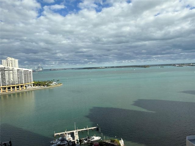 999 Brickell Bay Dr 2002, Miami, FL 33131