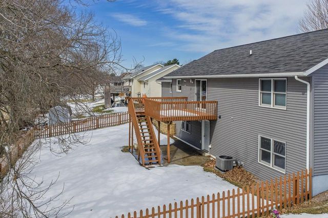 141 Thomas Road, Reedsburg, WI 53959