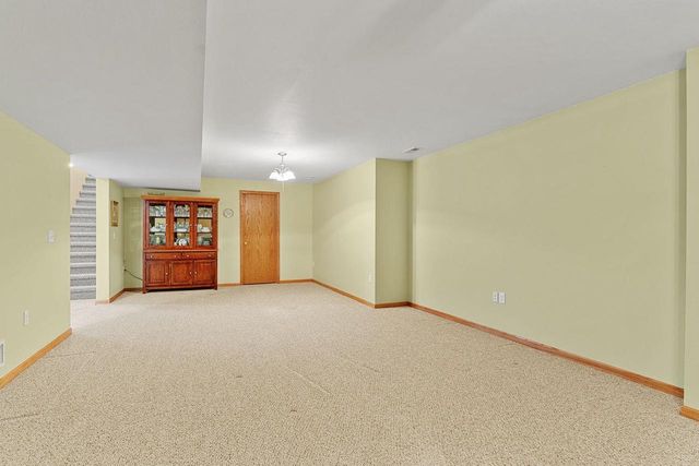 141 Thomas Road, Reedsburg, WI 53959