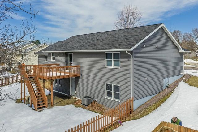 141 Thomas Road, Reedsburg, WI 53959