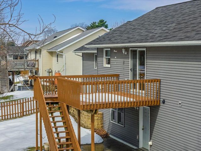 141 Thomas Road, Reedsburg, WI 53959