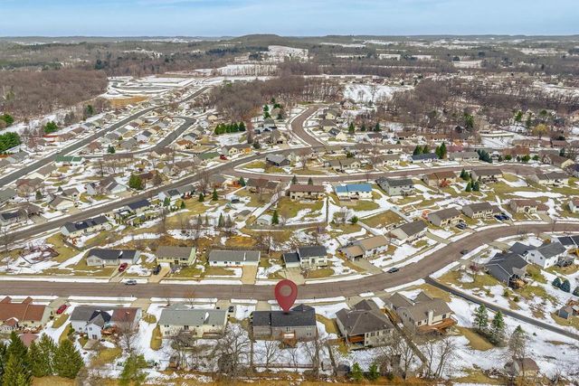 141 Thomas Road, Reedsburg, WI 53959