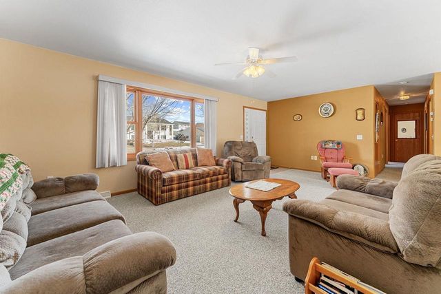 141 Thomas Road, Reedsburg, WI 53959