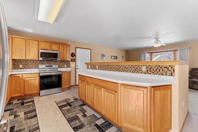 141 Thomas Road, Reedsburg, WI 53959