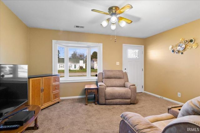 718 Lexington Drive, Evansville, IN 47710