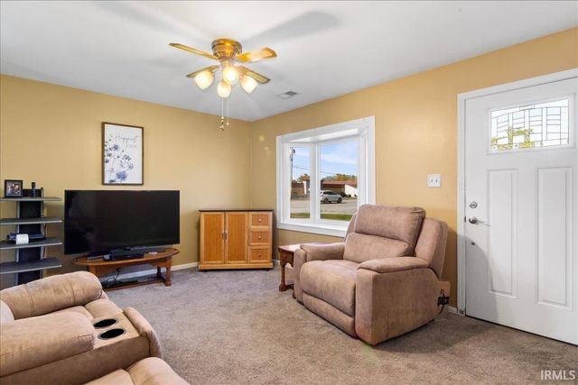 718 Lexington Drive, Evansville, IN 47710