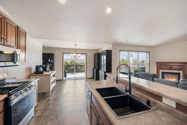 3315 OSPREY LANE, Green Bay, WI 54311