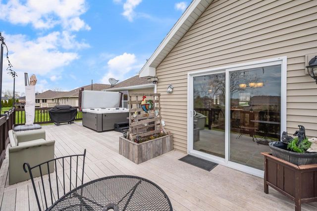 3315 OSPREY LANE, Green Bay, WI 54311