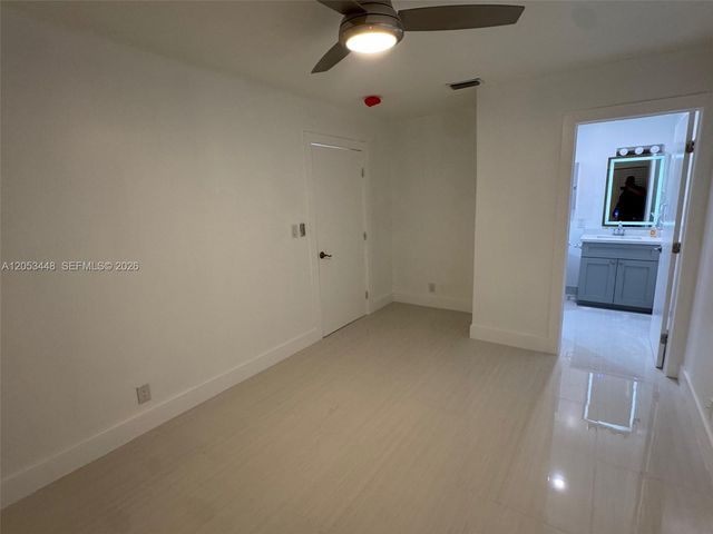 105-107 NE 30th Court, Wilton Manors, FL 33334