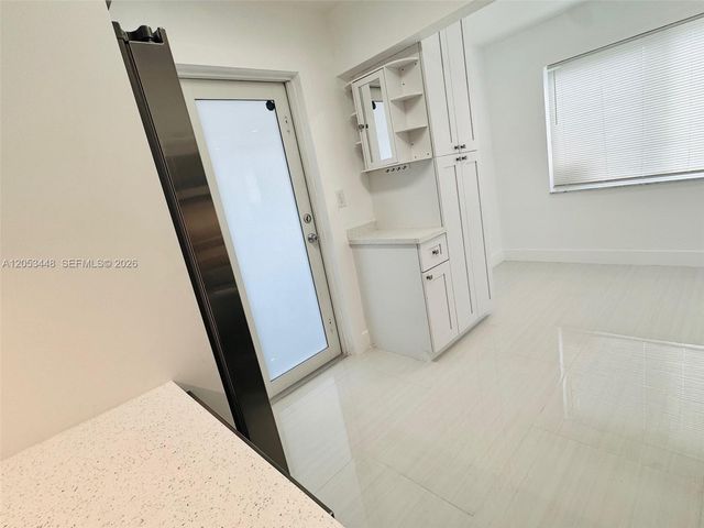 105-107 NE 30th Court, Wilton Manors, FL 33334