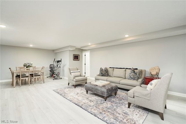 2793 Galway Drive, Brunswick, OH 44212