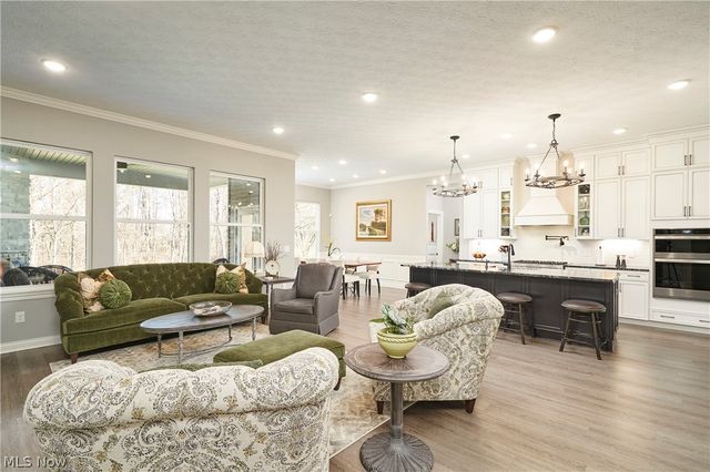 2793 Galway Drive, Brunswick, OH 44212