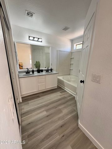 11254 W LOCUST Lane, Avondale, AZ 85323