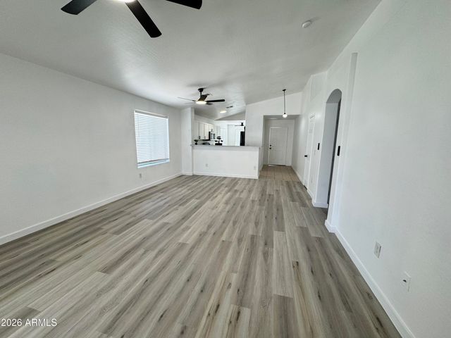11254 W LOCUST Lane, Avondale, AZ 85323