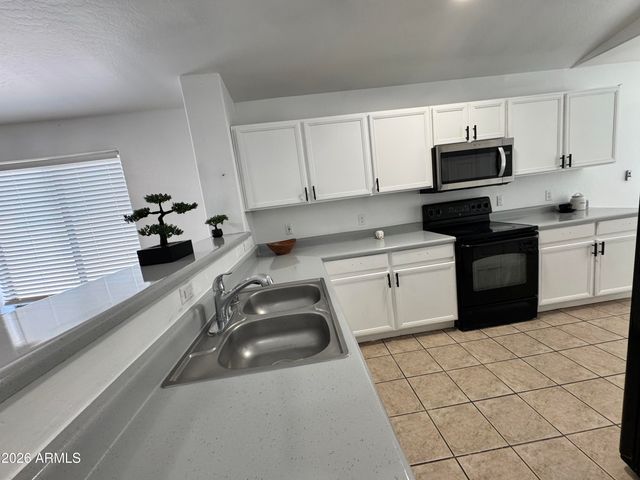 11254 W LOCUST Lane, Avondale, AZ 85323