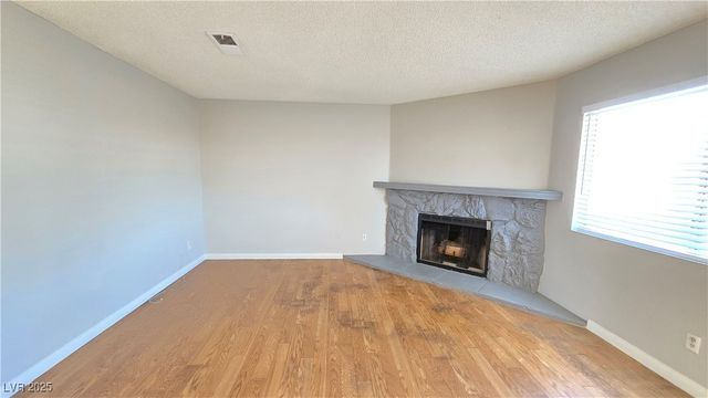 1600 Burningwood Lane 201, Las Vegas, NV 89108