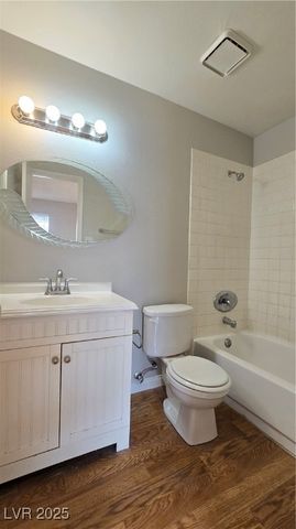 1600 Burningwood Lane 201, Las Vegas, NV 89108