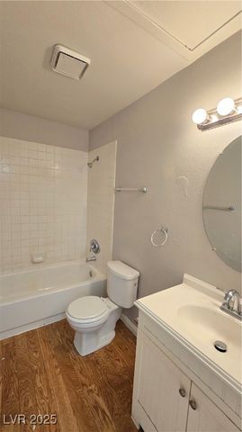 1600 Burningwood Lane 201, Las Vegas, NV 89108