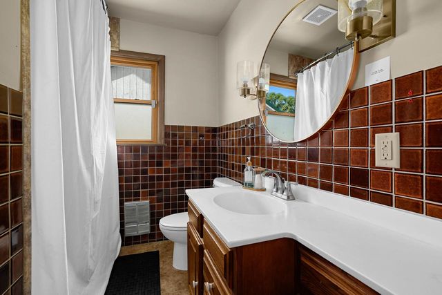 534 2nd AVENUE N, Onalaska, WI 54650
