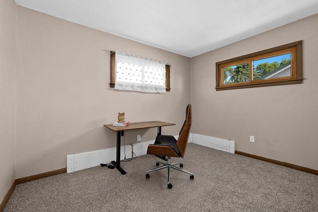 534 2nd AVENUE N, Onalaska, WI 54650