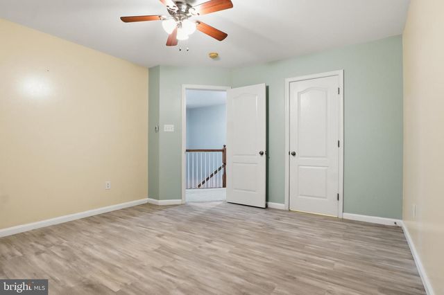 8569 DIAMOND RUN CT, Seven Valleys, PA 17360