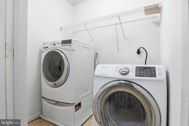 8569 DIAMOND RUN CT, Seven Valleys, PA 17360