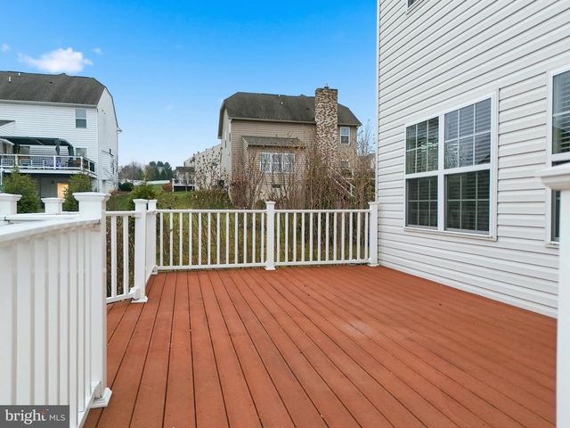 8569 DIAMOND RUN CT, Seven Valleys, PA 17360