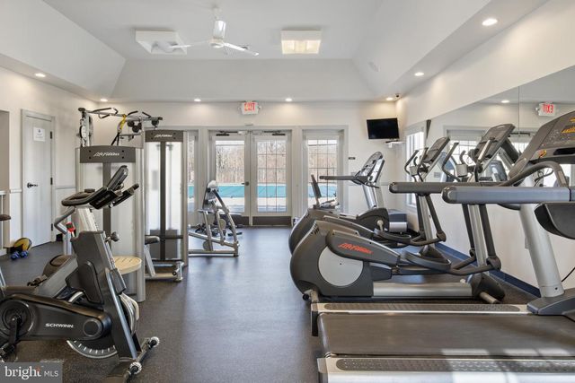 8569 DIAMOND RUN CT, Seven Valleys, PA 17360