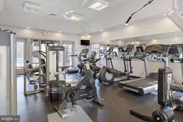 8569 DIAMOND RUN CT, Seven Valleys, PA 17360