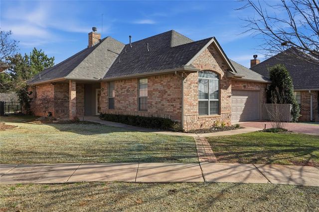 3916 Tamarac Court, Edmond, OK 73003