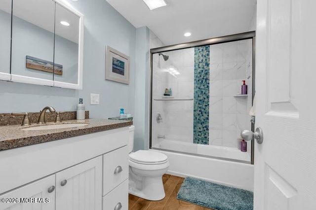 28 E Bonita Way, Lavallette, NJ 08735