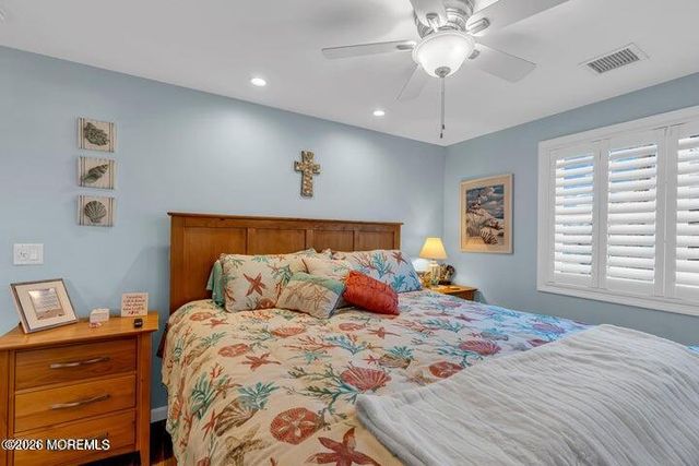 28 E Bonita Way, Lavallette, NJ 08735