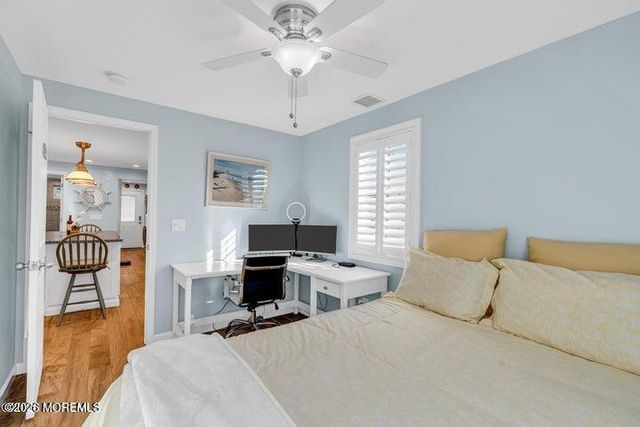 28 E Bonita Way, Lavallette, NJ 08735