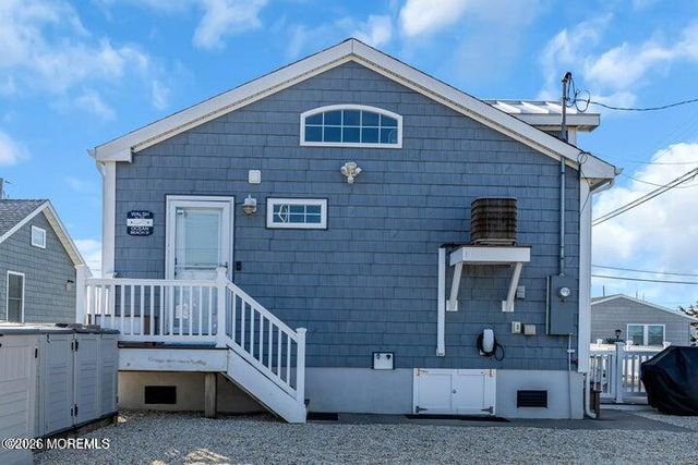 28 E Bonita Way, Lavallette, NJ 08735