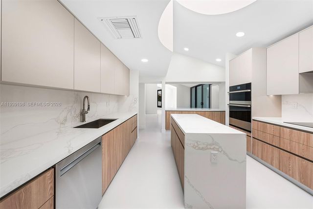 7540 Los Pinos Boulevard, Coral Gables, FL 33143