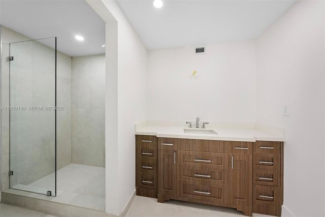 7540 Los Pinos Boulevard, Coral Gables, FL 33143