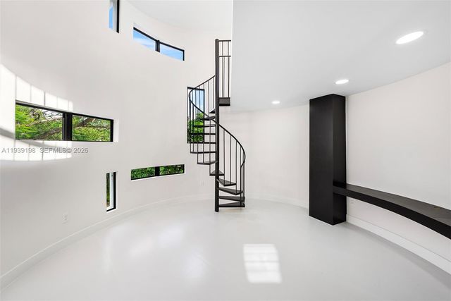 7540 Los Pinos Boulevard, Coral Gables, FL 33143