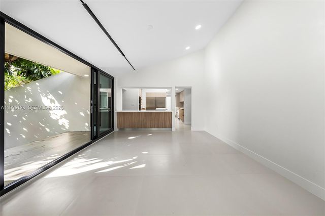 7540 Los Pinos Boulevard, Coral Gables, FL 33143