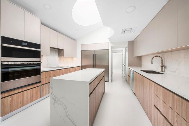 7540 Los Pinos Boulevard, Coral Gables, FL 33143