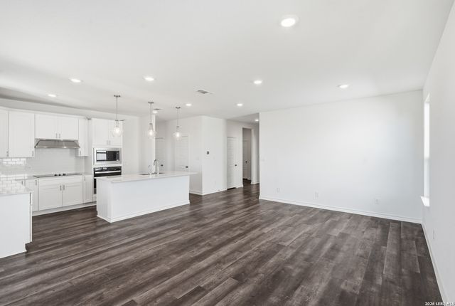 327 Nopal Ridge, San Antonio, TX 78253