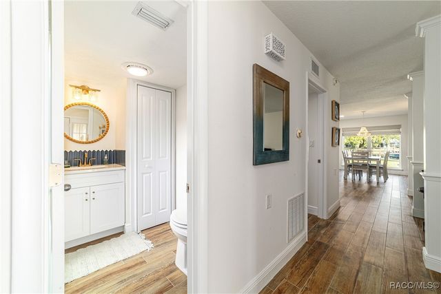 11517 W Sandpiper Court, Crystal River, FL 34429